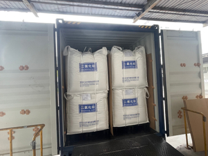 Grau de alimentação industrial de negro de fumo branco de sílica granulado